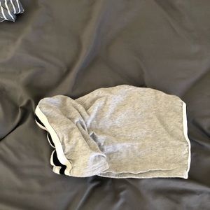 Stripe grey tube top